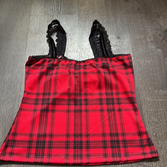 Top - Picture 4 of 4